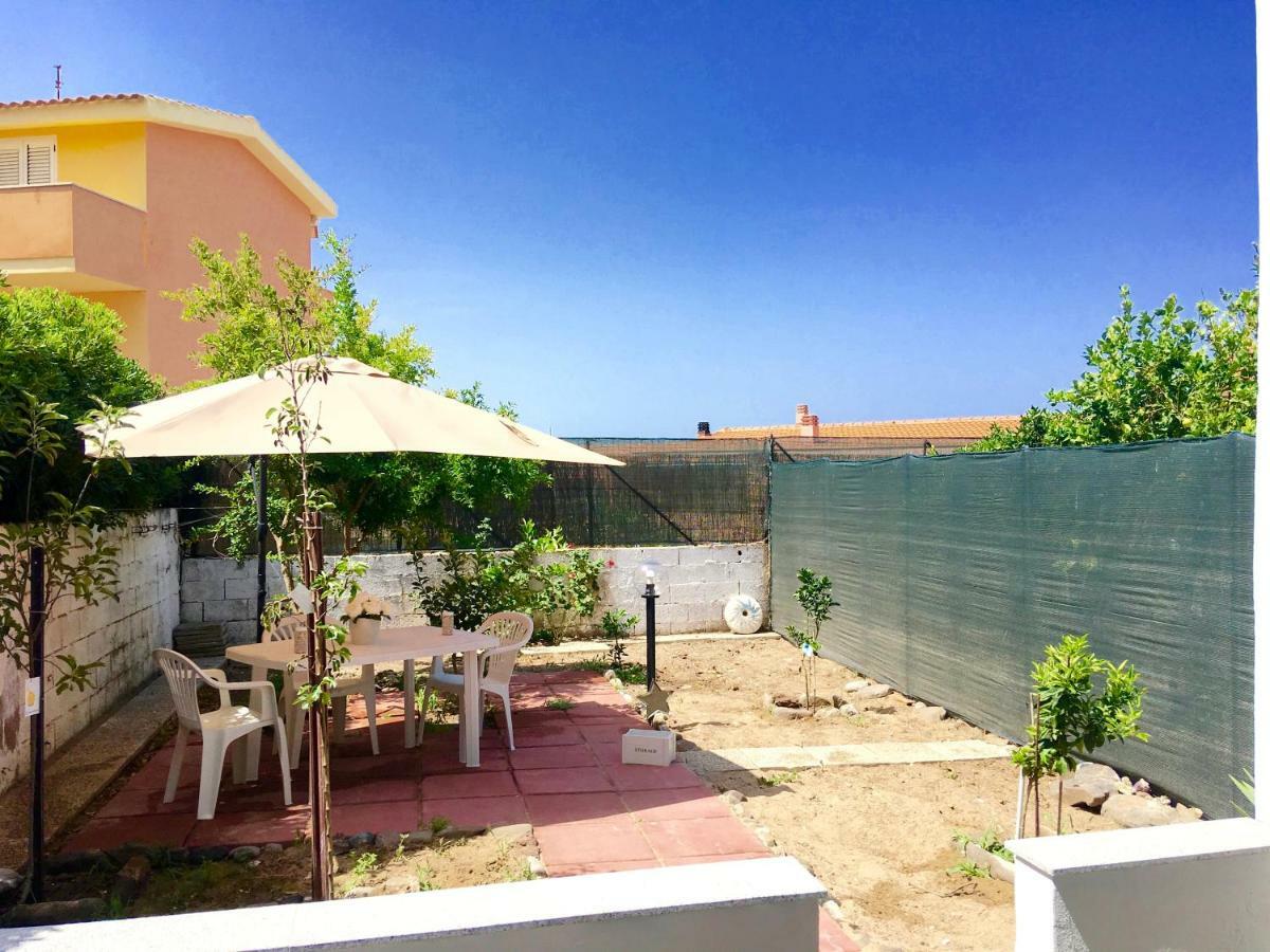 Apartament Victoria 150Mt From Beach Castelsardo Ngoại thất bức ảnh