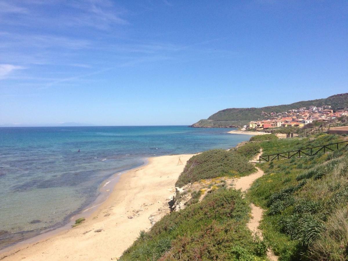Apartament Victoria 150Mt From Beach Castelsardo Ngoại thất bức ảnh
