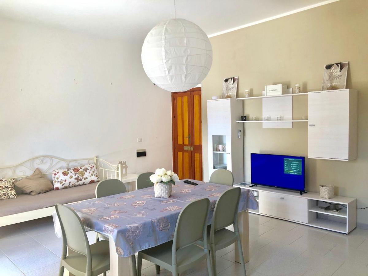 Apartament Victoria 150Mt From Beach Castelsardo Ngoại thất bức ảnh